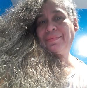 Meet your Posher, Vivian